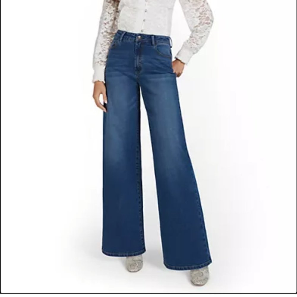 High waisted wide leg jeans